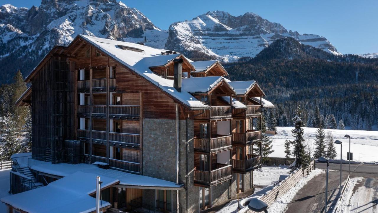 Maribel Hotel Мадона ди Кампильо Екстериор снимка