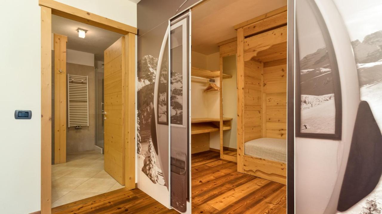 Maribel Hotel Мадона ди Кампильо Екстериор снимка